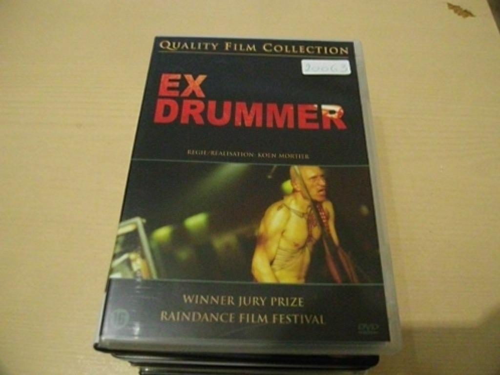 ex drummer, Enlèvement ou Envoi