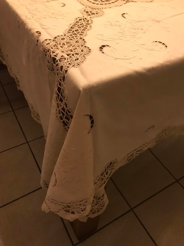 Vintage antiek Brugse kanten tafelkleed uit de jaren 60, Huis en Inrichting, Ophalen