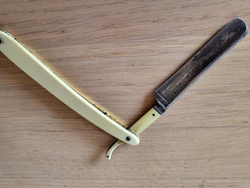 Oud scheermes, Antiek en Kunst, Ophalen of Verzenden