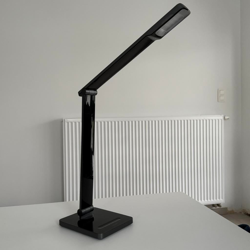 Philips dimbare bureaulamp met USB laadpoort, Ophalen, Zo goed als nieuw