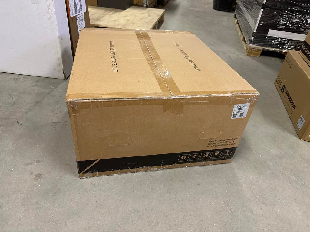 Solis PV omvormer 25 kW – nieuw in doos, Doe-het-zelf en Bouw, Zonnepanelen en Toebehoren, Ophalen, Nieuw