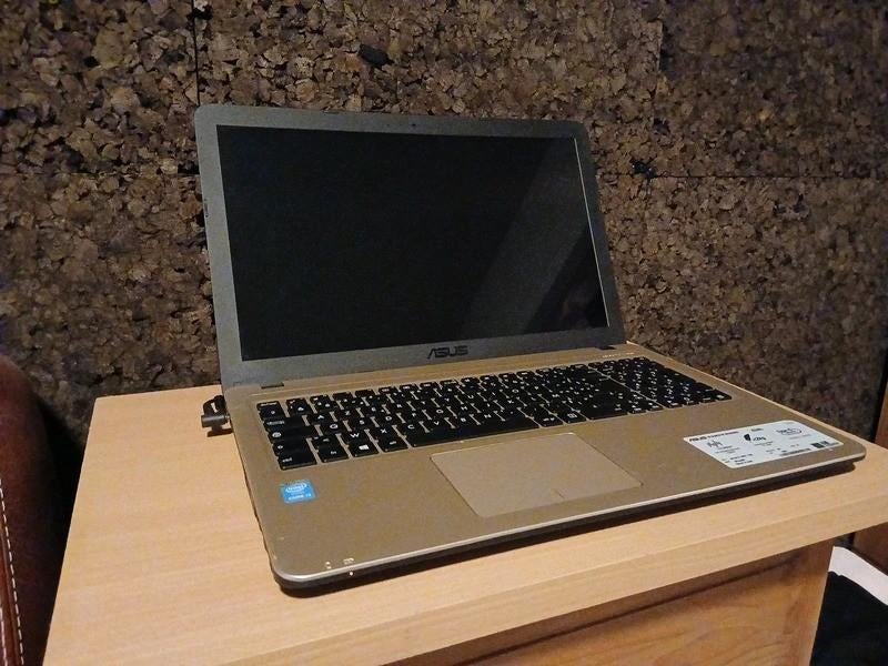 ASUS X540LA Intel Core i3-4005U CPU @1 ,70 GHz, Computers en Software, Asus, 15 inch, Minder dan 2 Ghz, Ophalen of Verzenden