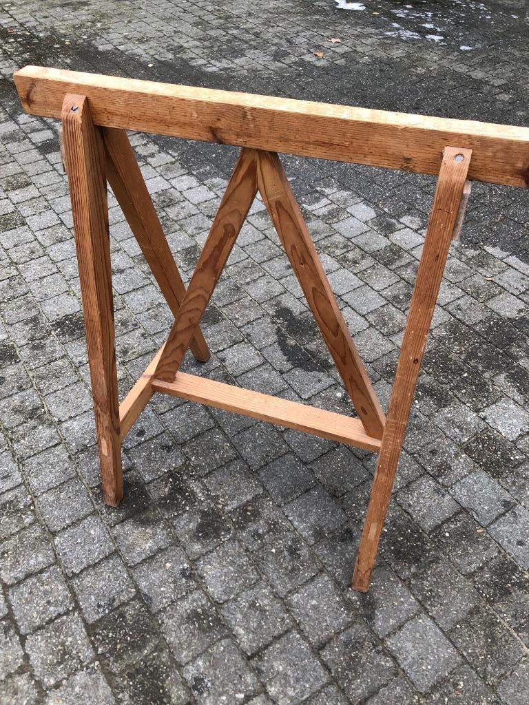 Houten schraag, Enlèvement, Utilisé