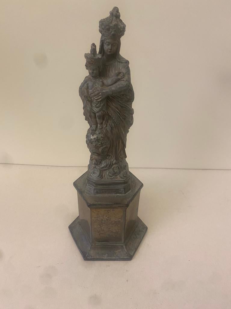 Vintage tinnen Maria met Kind Beeld ( 29 cm x 10 cm) groot., Enlèvement ou Envoi