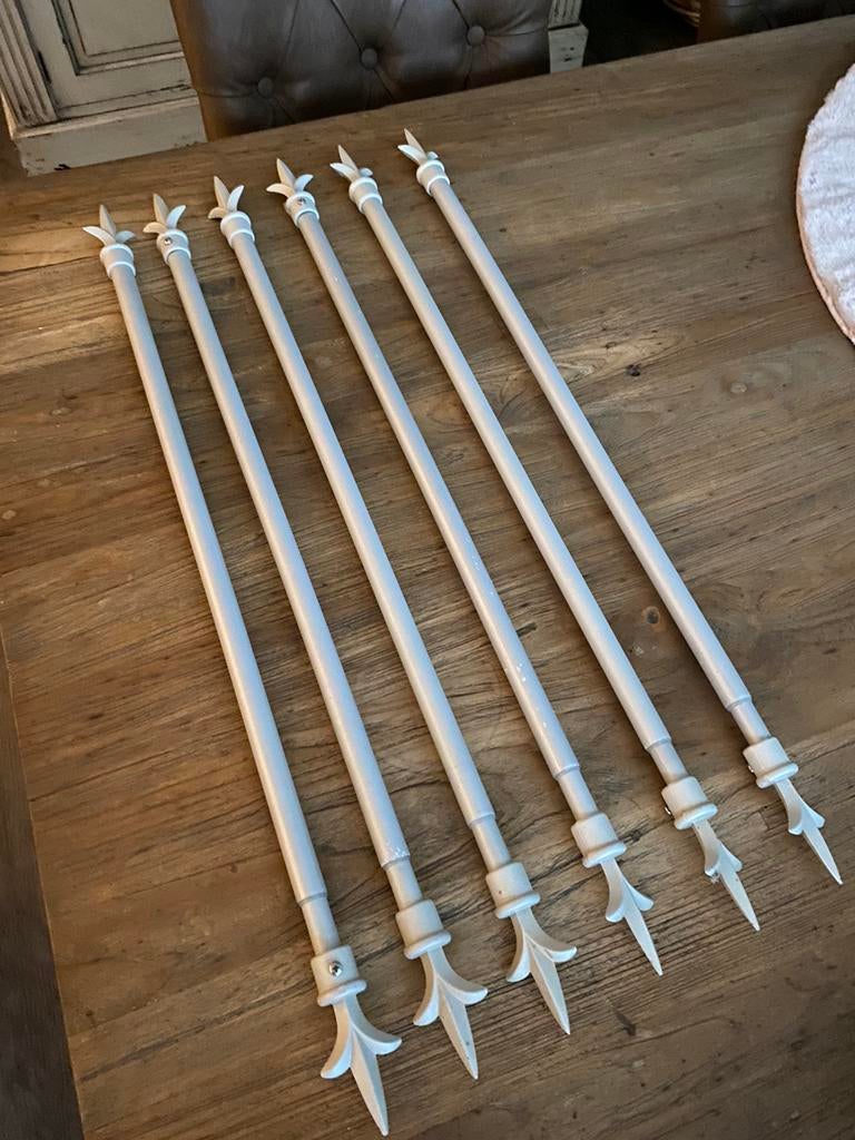 6 tringles à rideaux, Gris, Comme neuf, 100 à 150 cm, Enlèvement