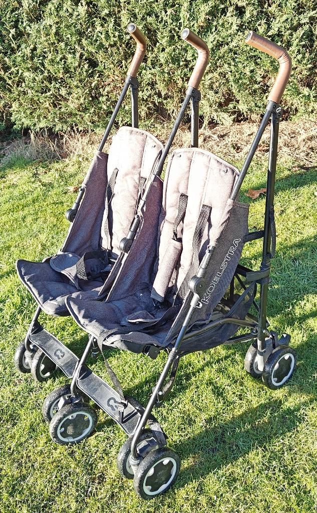 tweelingbuggy (plooi) koelstra, Kinderen en Baby's, Ophalen, Zo goed als nieuw, Koelstra, Verstelbare rugleuning