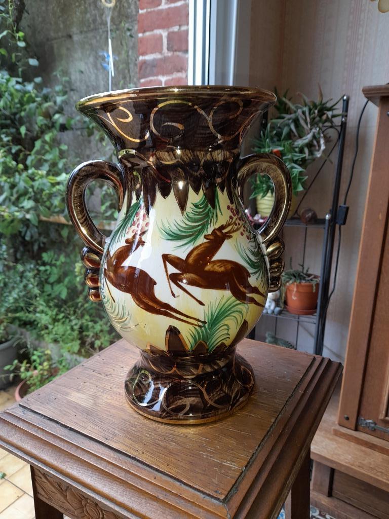 Vase Hubert Becquet, Enlèvement
