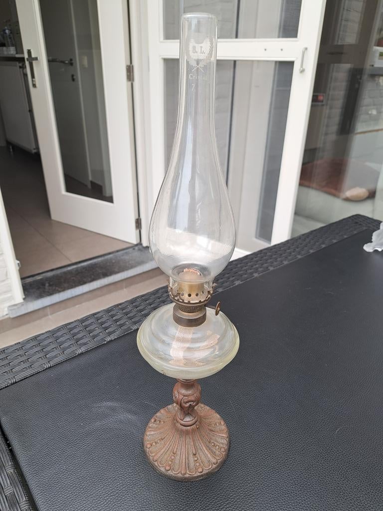 Olieamp, Enlèvement ou Envoi, Verre