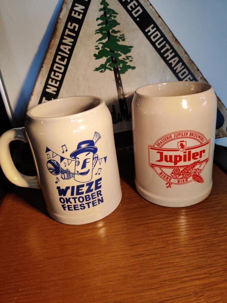 2 stenen biermokken, Ophalen of Verzenden, Jupiler
