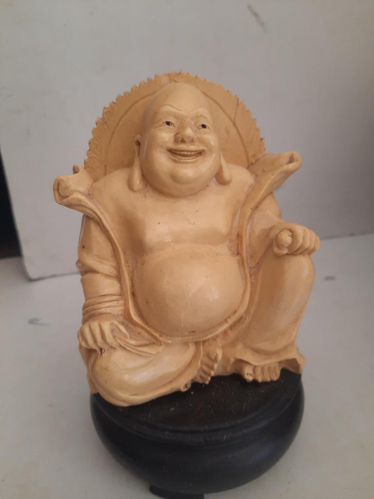 Statue en ivoire en porcelaine, Enlèvement