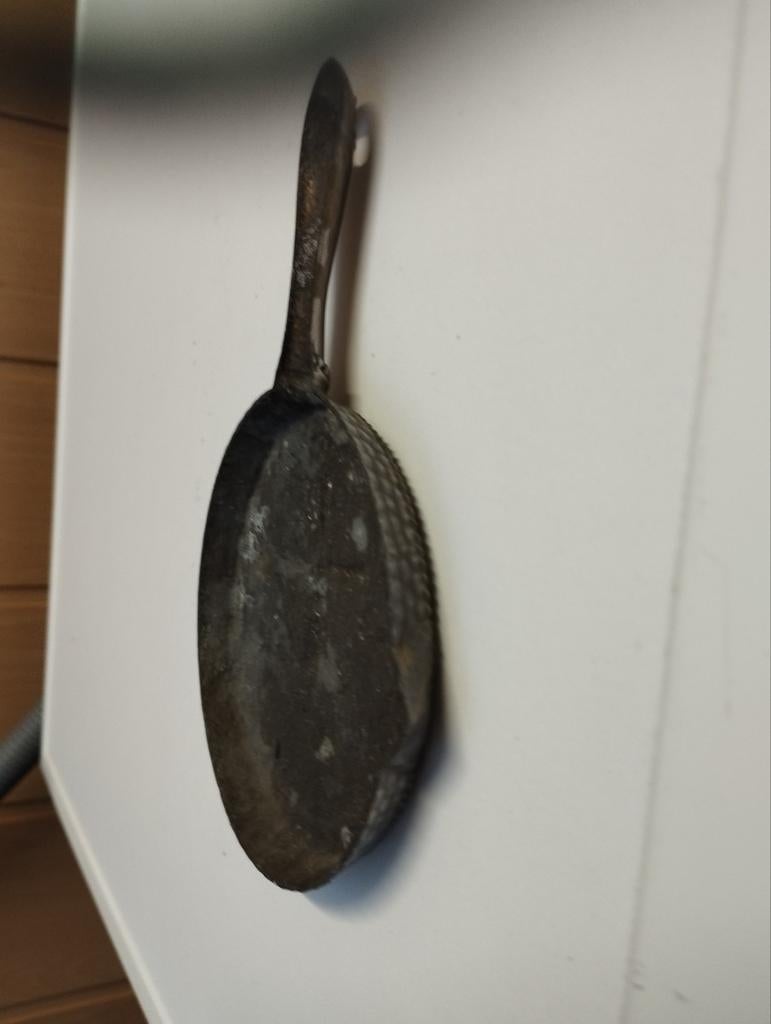 Een antiek decoratie pannetje voor aan muur te hangen, Antiek en Kunst, Antiek | Tin, Ophalen