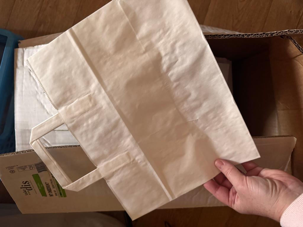 Papieren draagtassen 300st, Diversen, Papierwaren, Nieuw, Ophalen of Verzenden