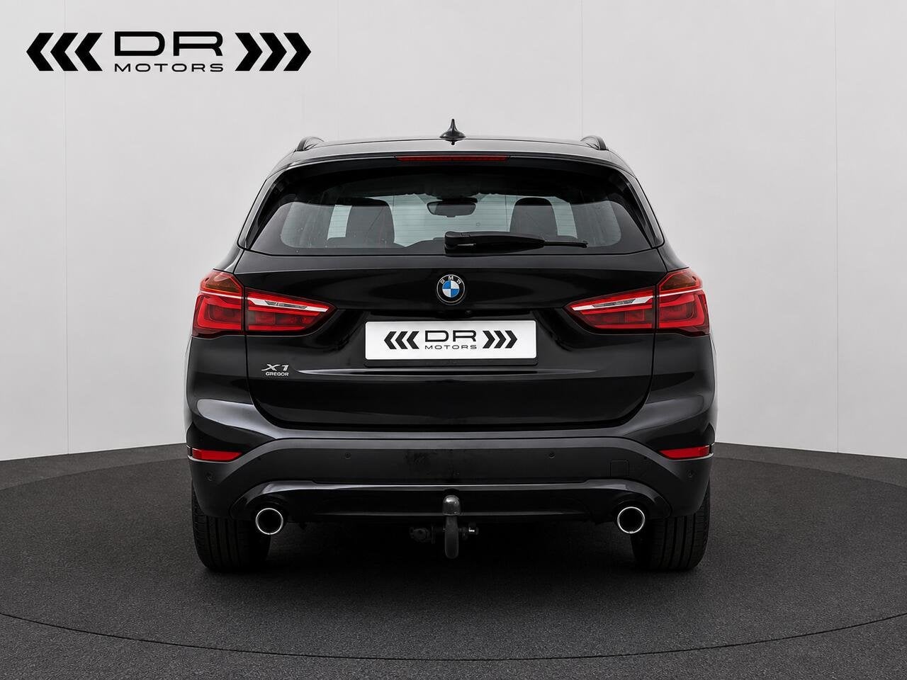 BMW X1 18DA - LEDER - VERW ZETELS - TREKHAAK, Achat, Euro 6, Entreprise, 0 kg
