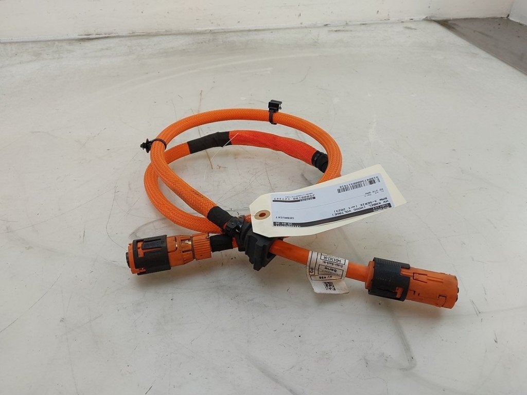 HV KABEL (HOOG VOLTAGE) BMW 3 serie Touring (G21), Gebruikt, BMW, Petuelring 130
80809  München, DE, Bayerische Motoren Werke AG