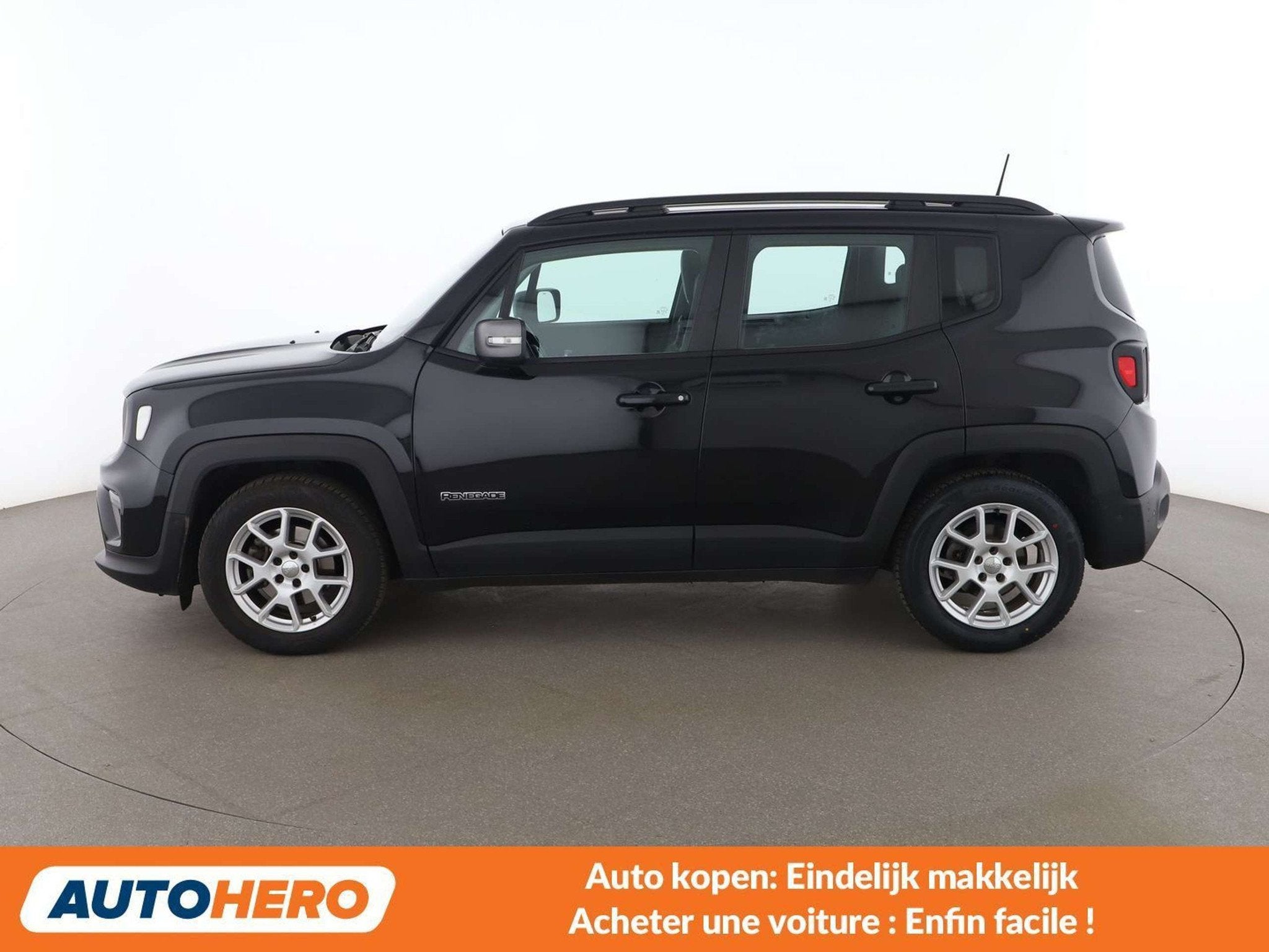 Jeep Renegade 1.3 TGDi Limited 4x2 (bj 2021, automaat), Auto's, Jeep, Gebruikt, Skiluik, Zwart, Leder