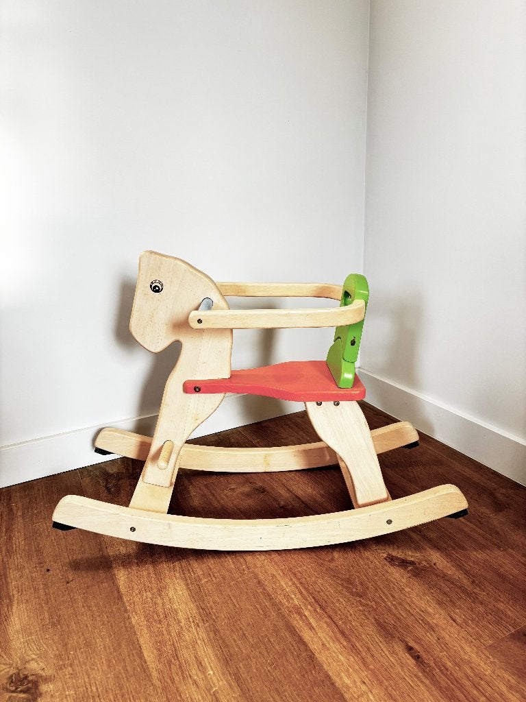 Cheval à bascule en bois, moderne, comme neuf, Enlèvement, Comme neuf