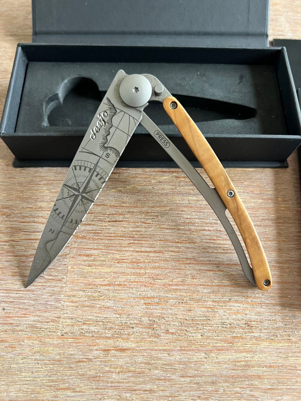 Couteau deejo, Verzamelen, Ophalen of Verzenden, Mes of Dolk