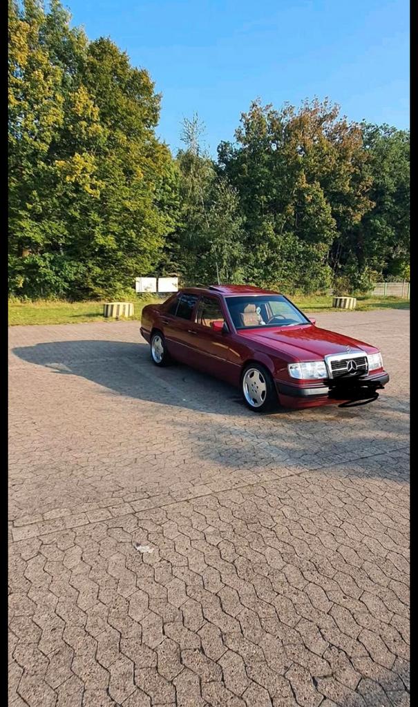 Mercedes w124 230E in onderdelen te koop, Auto-onderdelen, Ophalen of Verzenden, Voor, Bumper