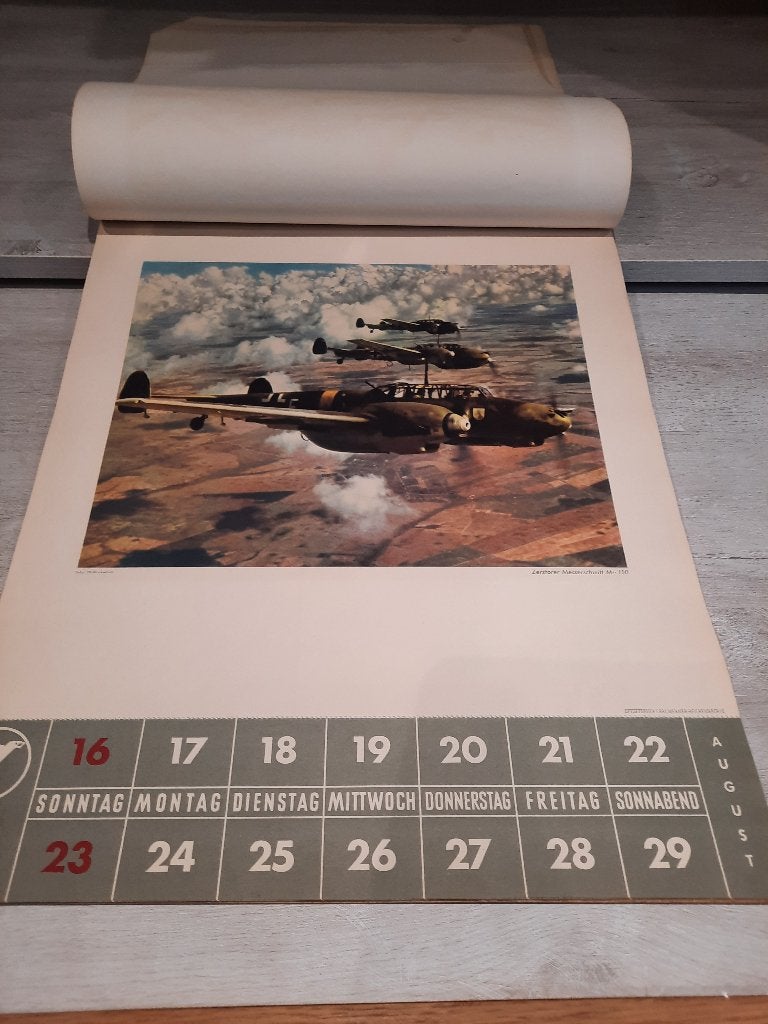 Calendrier Messerschmitt 1942 24 photos en couleur rares, Enlèvement ou Envoi, Deuxième Guerre mondiale