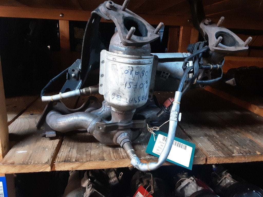 CATALYSEUR Volkswagen Passat (3C2) (06F253031A0), Volkswagen, Mevr. I. Hauben, Utilisé, Rue de l'Espoir 34 34
4030  GRIVEGNÉE, BE