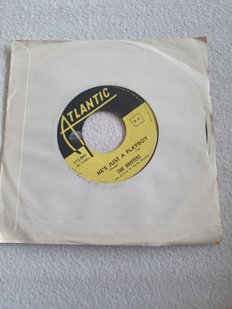 Drifters – I've Got Sand In My Shoes / He's Just A Playboy, 7 inch, Ophalen of Verzenden, Zo goed als nieuw, EP