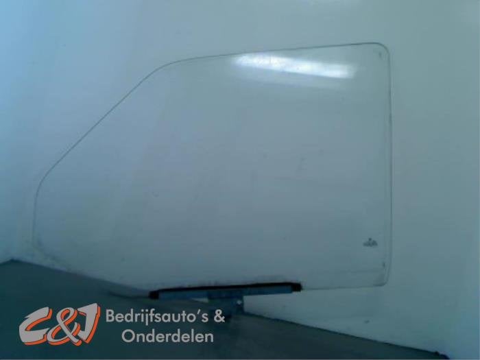 Vitre portière 2portes gauche d'un Volkswagen Transporter, Volkswagen, -, 3 mois de garantie, Utilisé