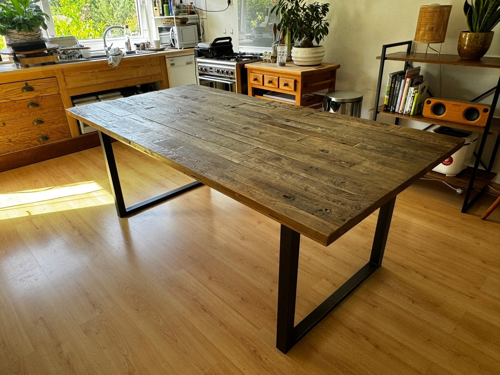 Table en bois massif, Maison & Meubles, Enlèvement, Comme neuf