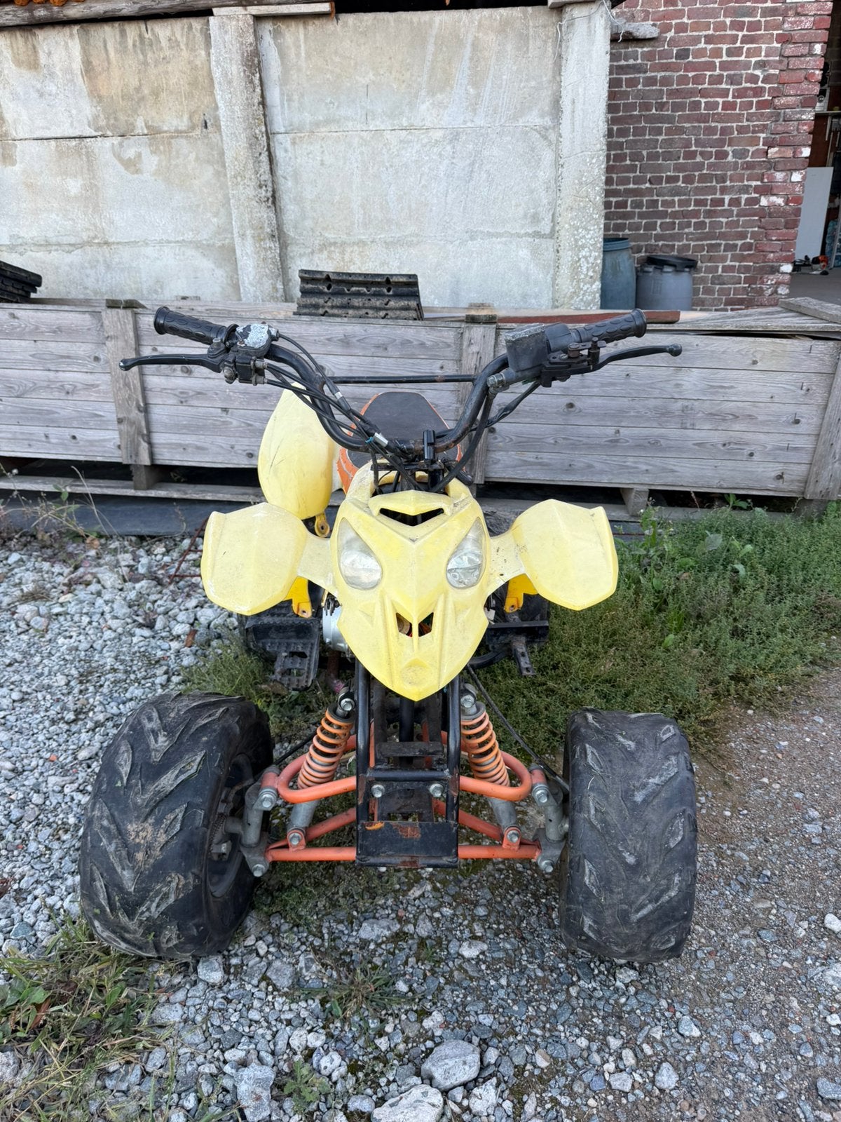 Quad, Ophalen, Gebruikt