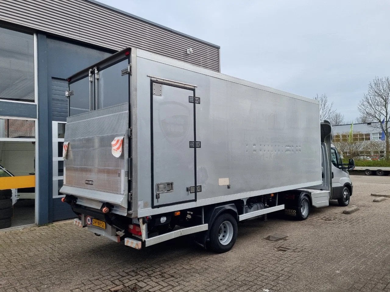 Iveco Daily 40C17 B/E 10T Kuhlkoffer Supra 750 +30C/-30C st3, Auto's, Bestelwagens en Lichte vracht, Euro 5, Gebruikt, 4 cilinders