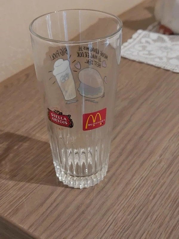 Stella Artois-McDonald's bierglas, Verzamelen, Ophalen of Verzenden, Zo goed als nieuw, Bierglas