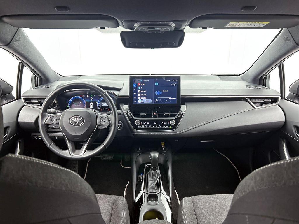 Toyota Corolla Touring Sport 1.8 Hybrid Dynamic e-CVT, Gebruikt, 750 kg, 4 cilinders, 103 g/km