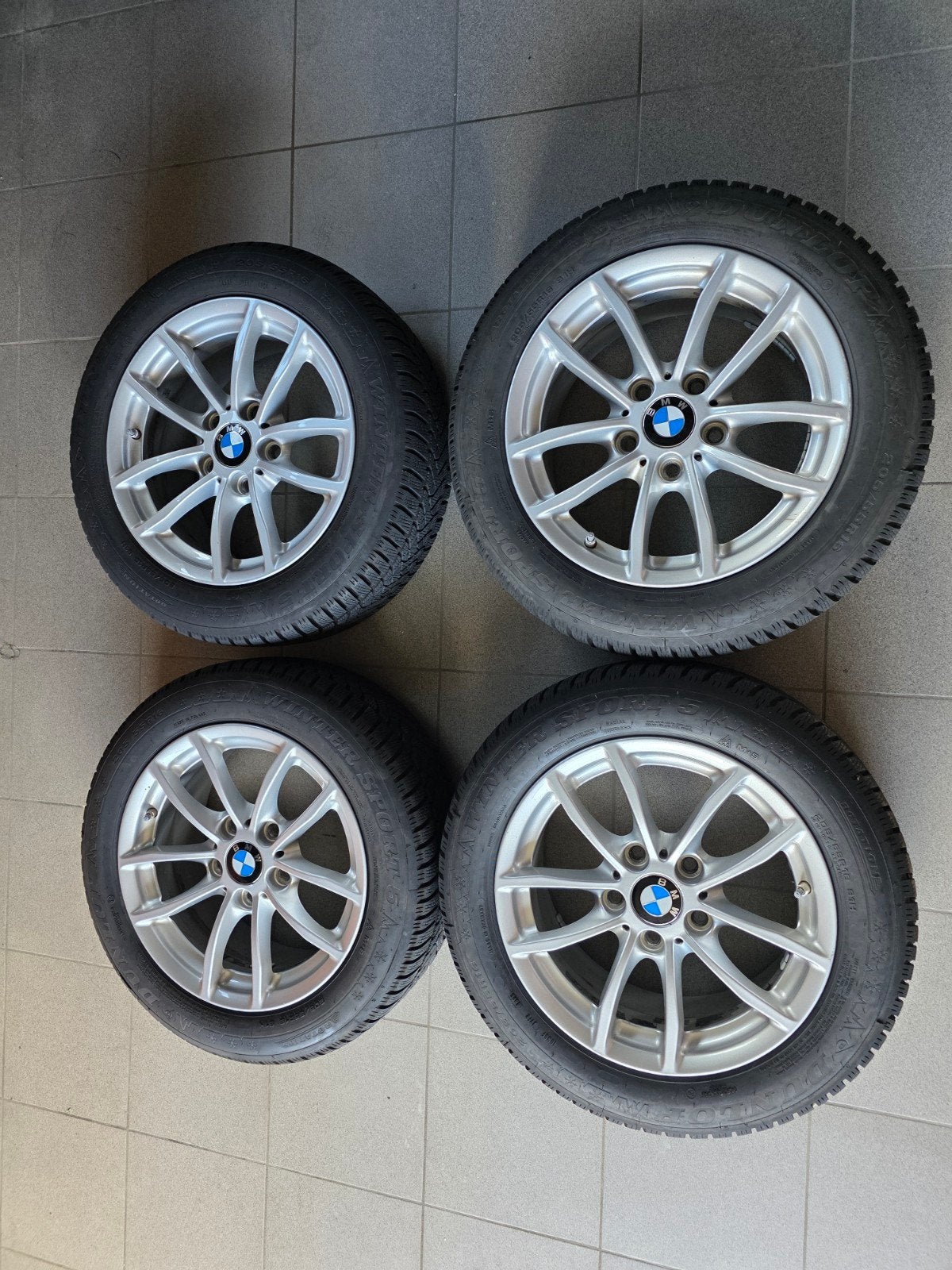 BMW wielen 16" velg 205 55 R16 Winterbanden DUNLOP, Auto-onderdelen, Banden en Velgen, Ophalen, 16 inch, Winterbanden, Band(en)