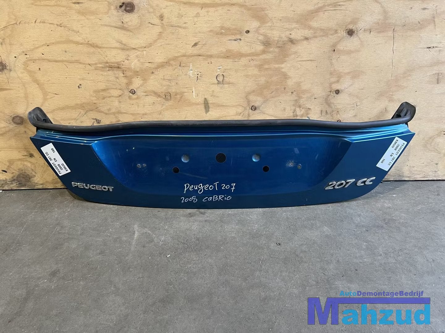 PEUGEOT 207 CC BLAUW KMUD achterklep plaat 2007-2015, Auto-onderdelen, Taurusavenue 1
2132 LS  Hoofddorp, NL, Gebruikt, Contact.group@renault.com