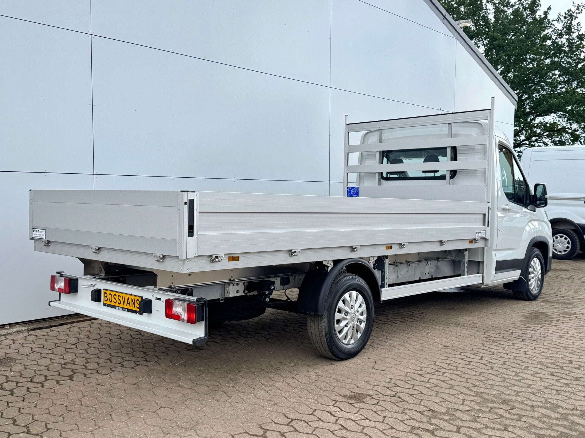 Maxus eDeliver 9 65kWh 204PK Nieuw! Open Laadbak 172km WLTP, Auto's, Automaat, 0 cilinders, Maxus, Nieuw