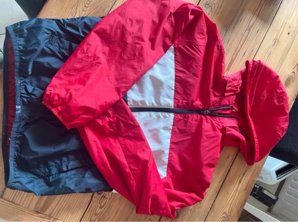 Regenjas H&M 12-13jaar, Caravans en Kamperen, Verzenden, Zo goed als nieuw, Regenjas