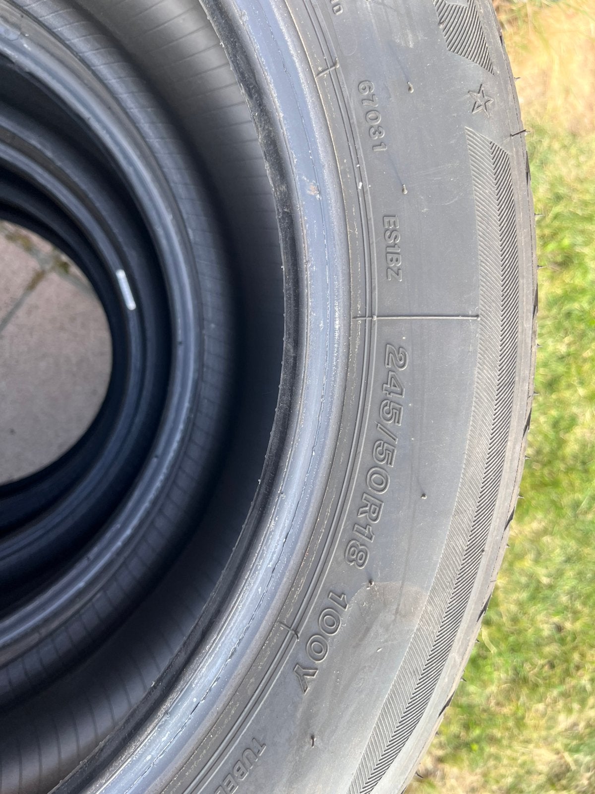 4 pneus été  245/50/18  100Y Bridgestone, Neuf, 245 mm, Pneus été, Enlèvement