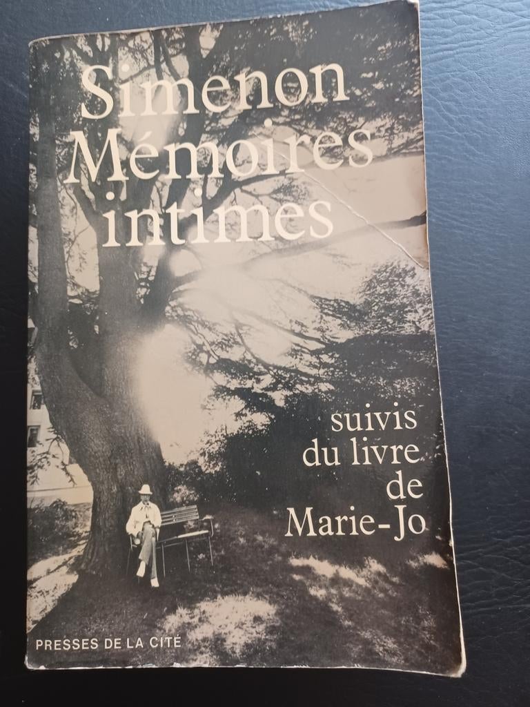 Simenon mémoires intimes + livre de Marie-Jo, Enlèvement