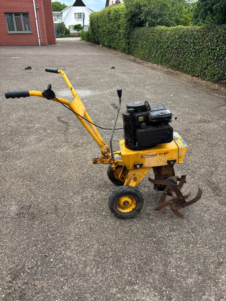 Grondfrees/motoculteur, Enlèvement, Utilisé, Briggs & stratton, Essence