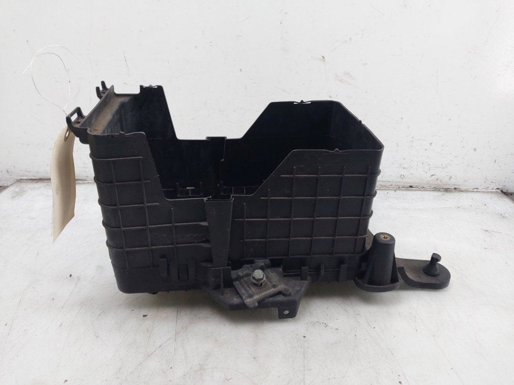 BAC A BATTERIE Volkswagen Golf V (1K1) (02-2001/12-2010), Autos : Pièces & Accessoires, Utilisé, Volkswagen