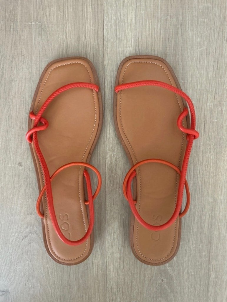 Cos sandals, Vêtements | Femmes, Chaussures, Neuf, Orange, Sandales et Mûles, Envoi
