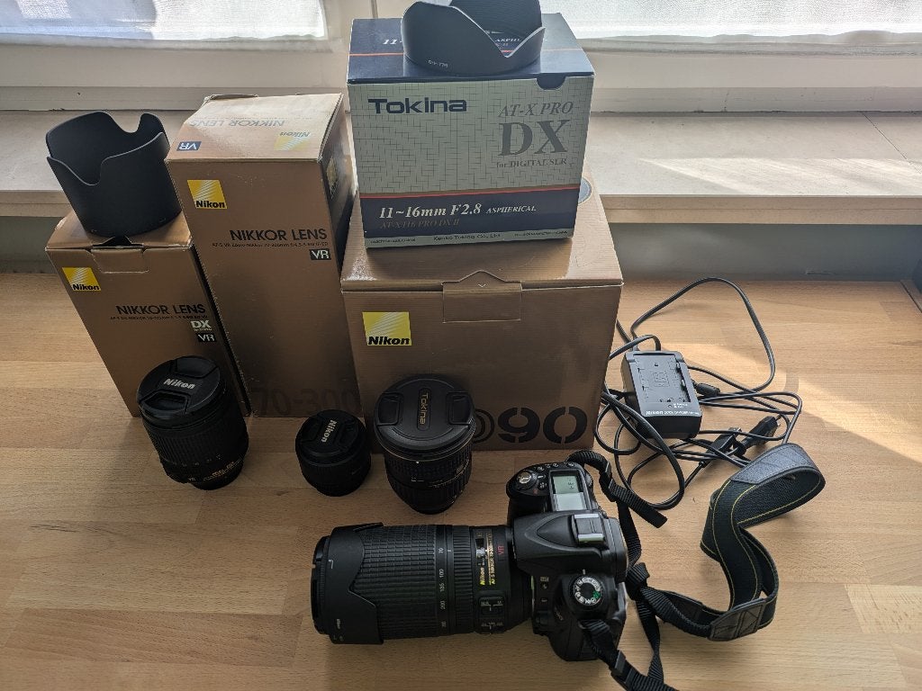 Nikon D90 plus lenzen, Ophalen, Gebruikt, Spiegelreflex, Lensdop