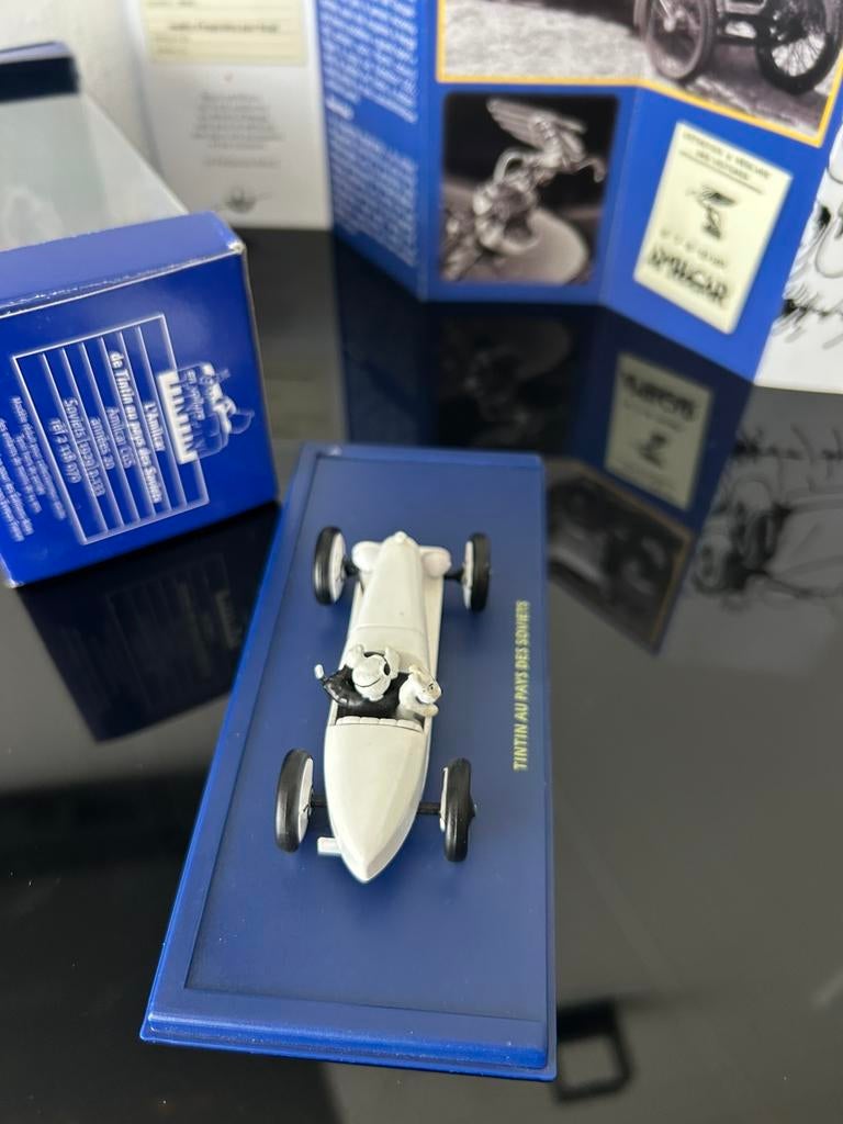 Amilcar – Tintin au pays des Soviets, Ophalen of Verzenden, Zo goed als nieuw