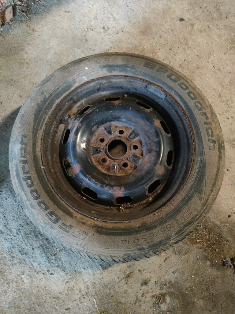 gebruikte banden gratis, Autos : Pièces & Accessoires, Pneus & Jantes, Enlèvement, Pneu(s)