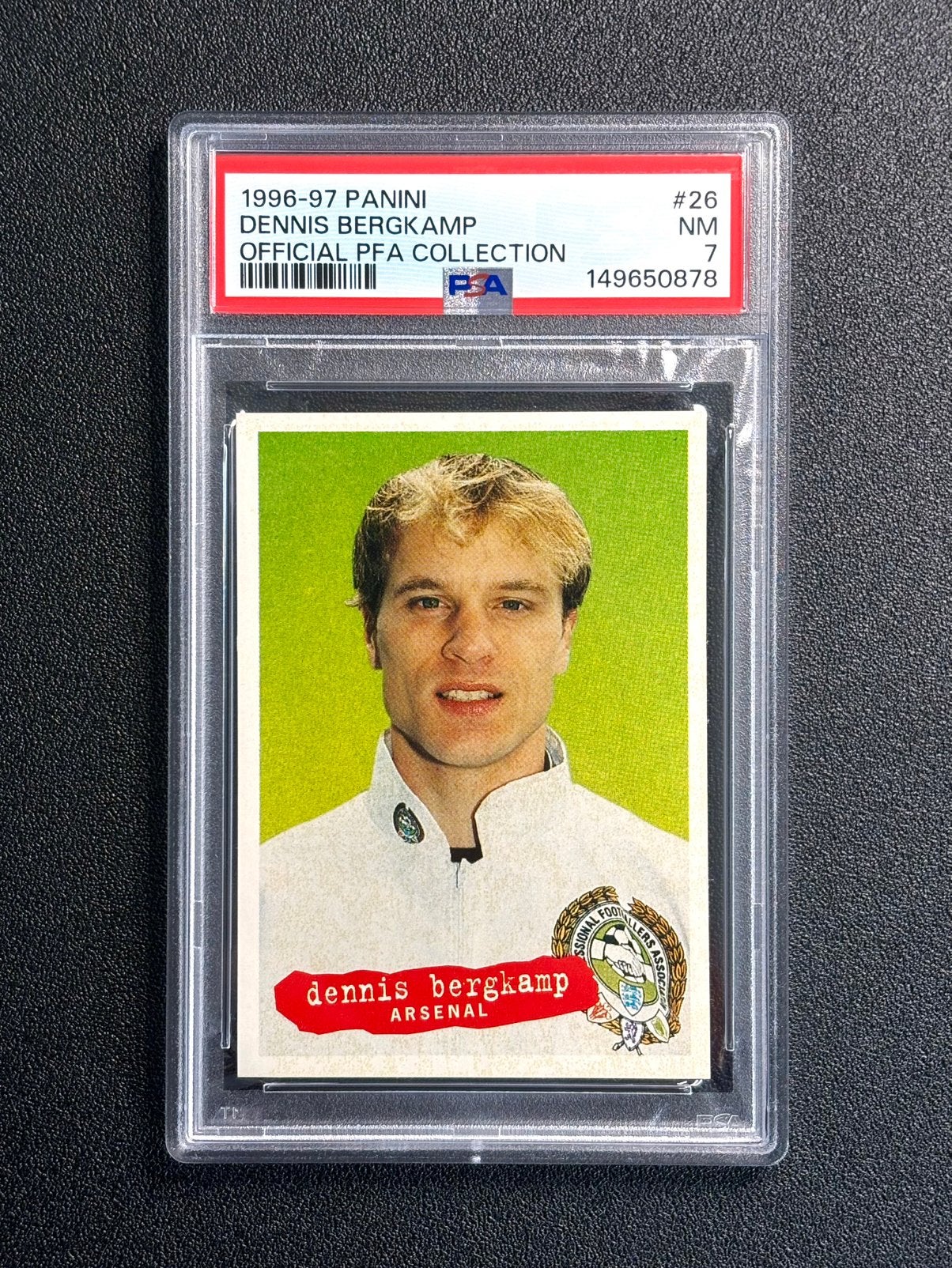 PSA 7 Dennis Bergkamp 1996 Panini Official PFA Collection, Enlèvement ou Envoi, Neuf, Image