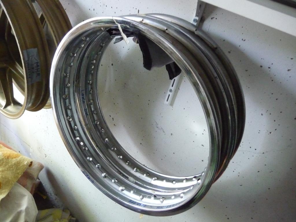 set Raedelli 18 inch 40 spaaks velgen Ducati 860 900GTS, Motoren, Ophalen of Verzenden, Gebruikt