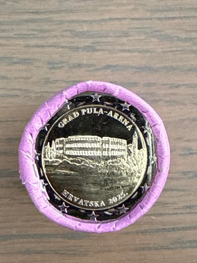 Kroatie rol 2 euro 2025 Pula 25 X 2€ muntrol, Postzegels en Munten, Munten | Europa | Euromunten, Ophalen of Verzenden, 2 euro