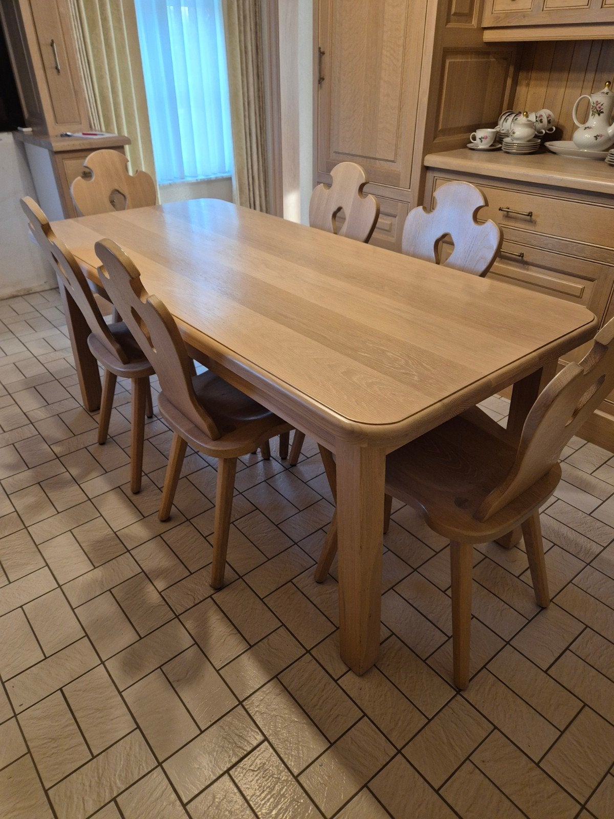 Eiken tafel en 6 stoelen, Enlèvement