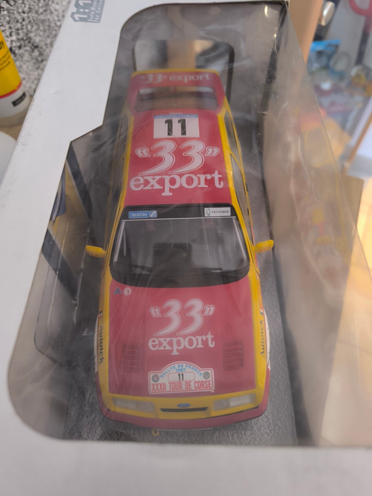 Miniatuur solido 1/18, Ophalen, Zo goed als nieuw, Auto, Solido