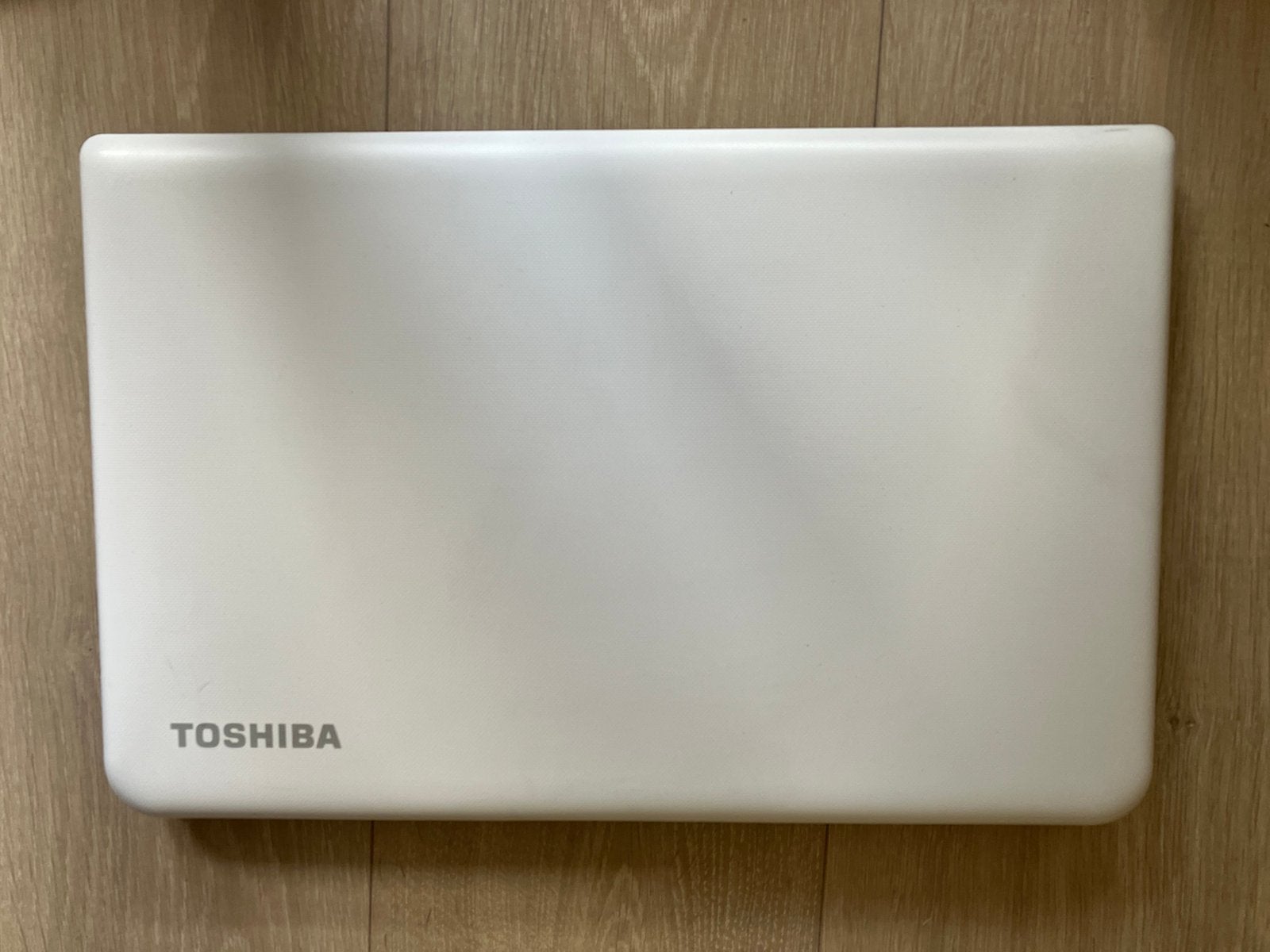 Laptop ryzen 5 toshiba, Computers en Software, Ophalen, Zo goed als nieuw