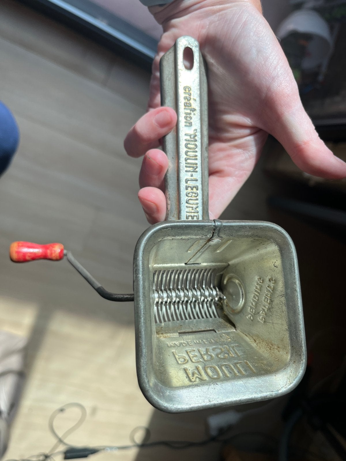 Vintage Mouli Persil kruidenhakker +- jaren '50 – werkend, Antiek en Kunst, Ophalen